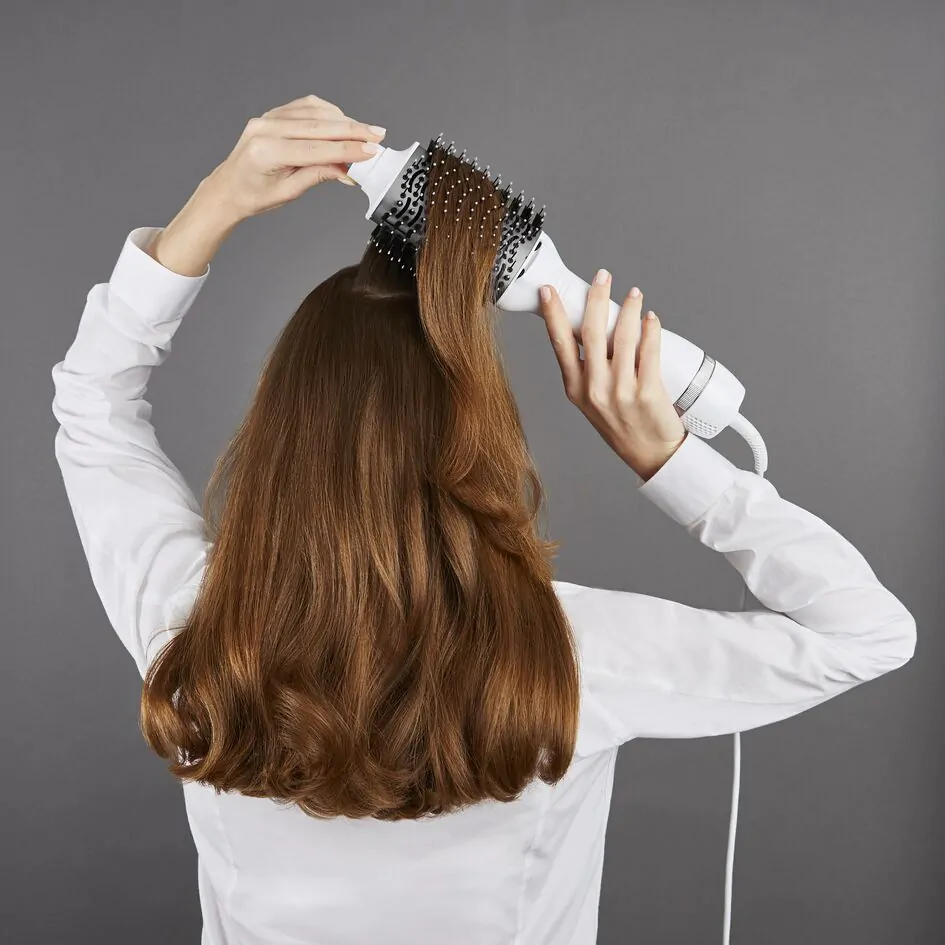 Фен-щітка Rowenta Volumizer Oval Brush CF6130F0