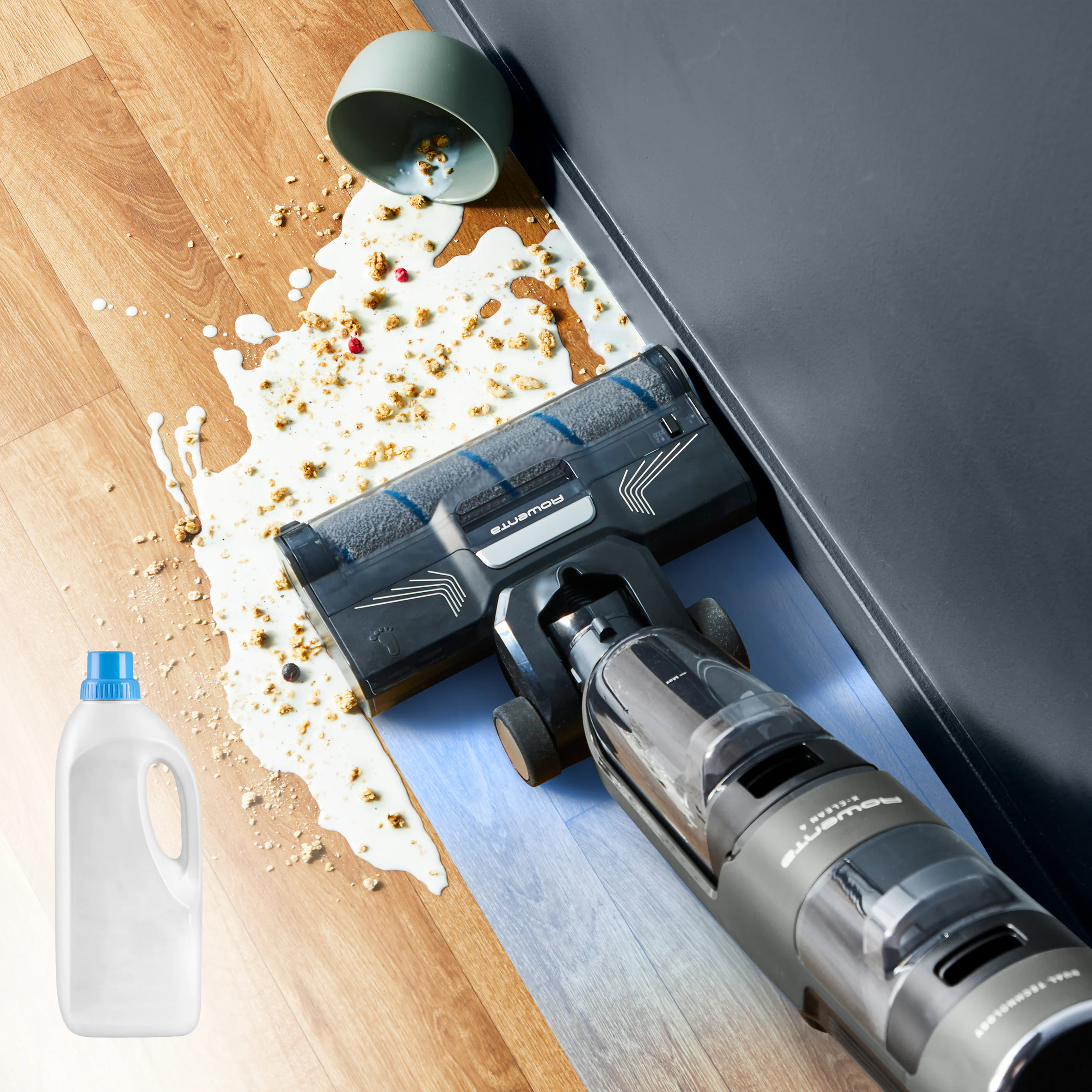 Миючий акумуляторний пилосос для твердої підлоги Rowenta X-CLEAN 4 GZ5035WO